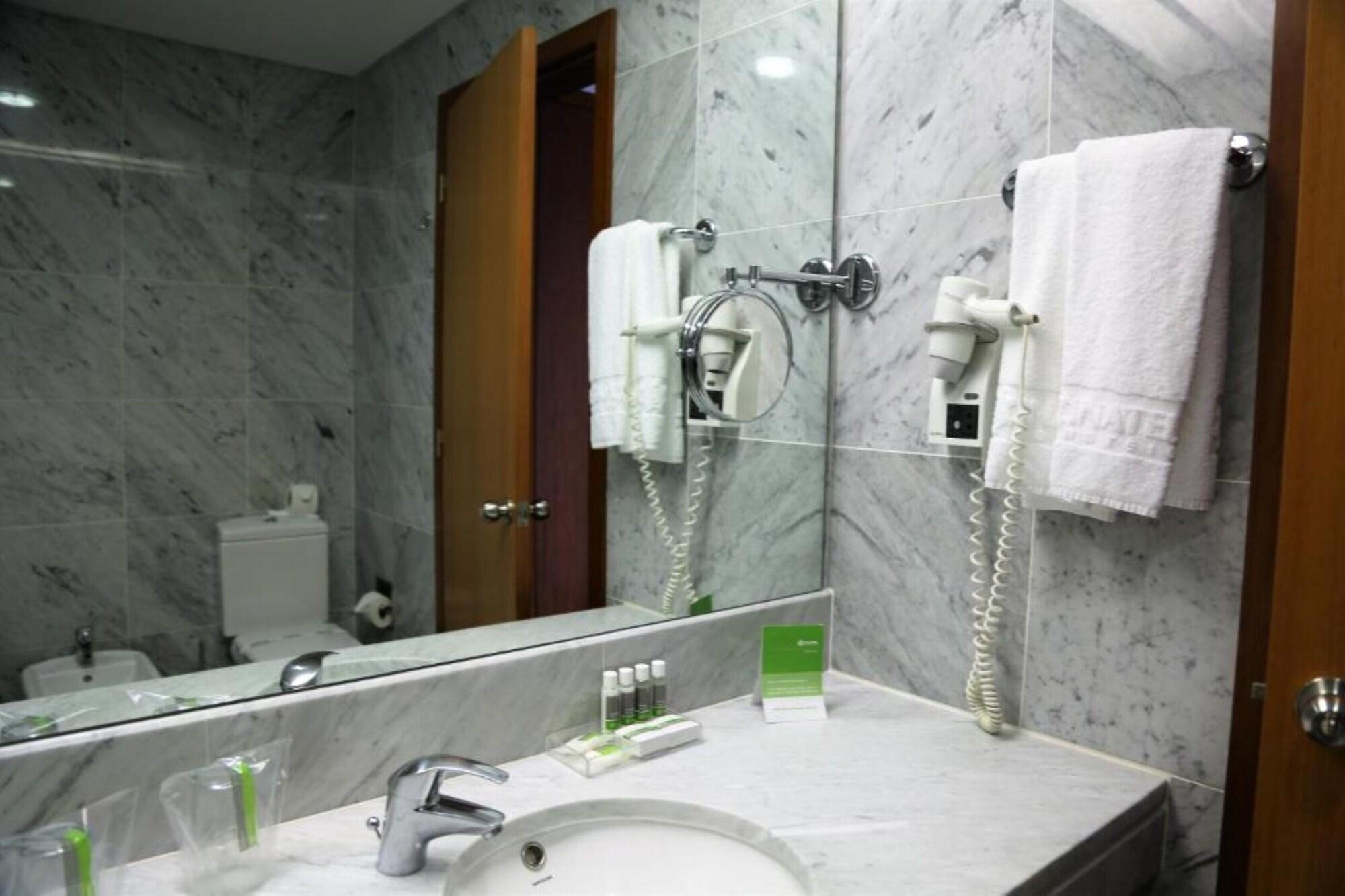 Inatel Flores Hotel 3*